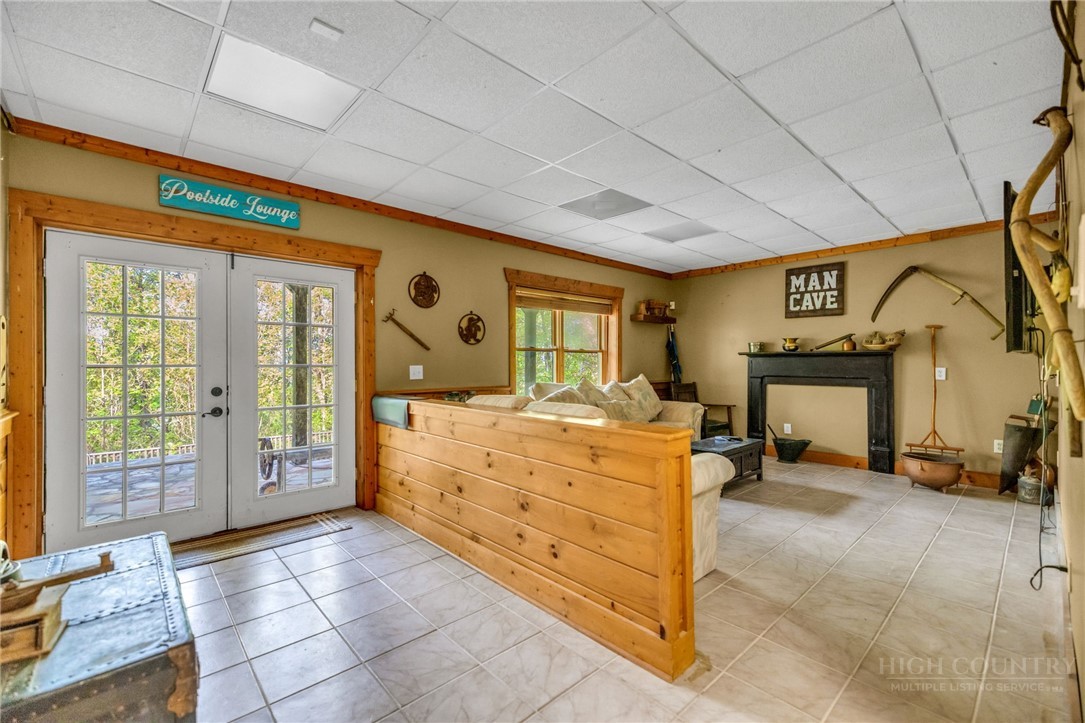 1600 Timber Ridge Road