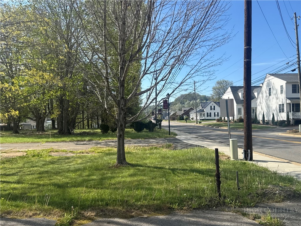 23 N. Jefferson Avenue