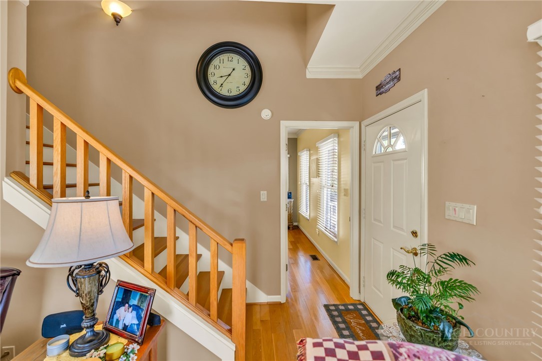 153 Knollview Place
