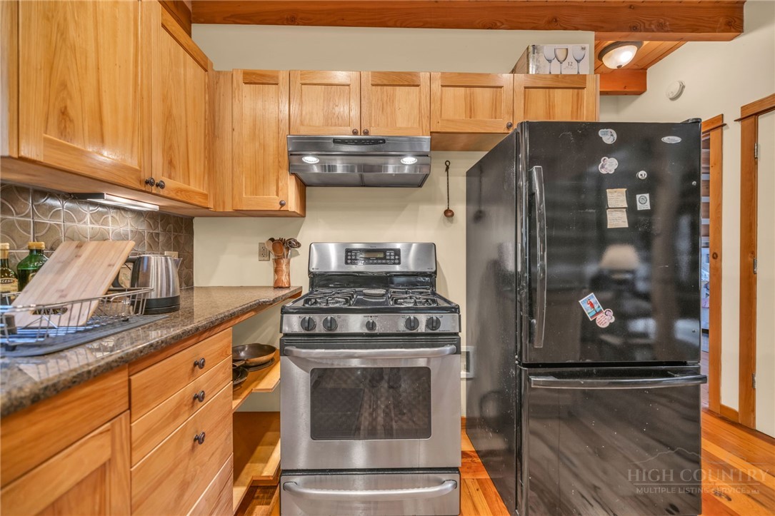 1819 Fulton Reeves Road