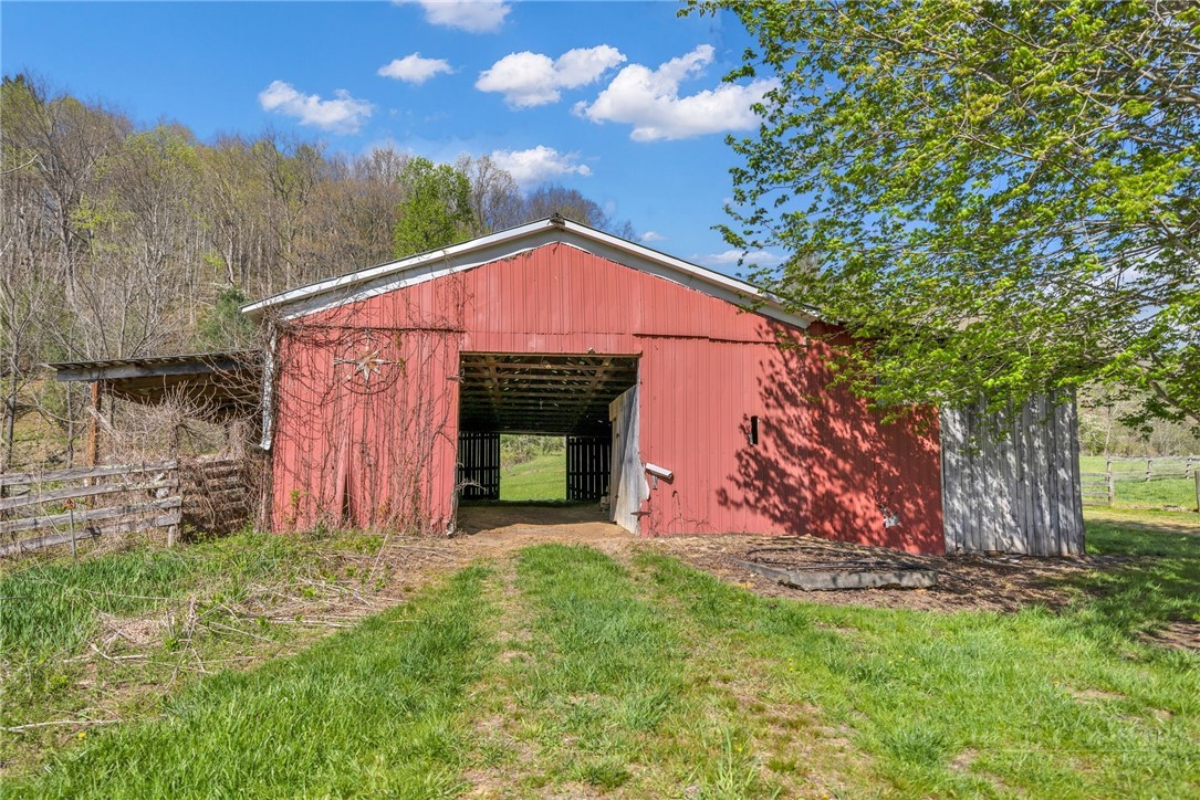 1819 Fulton Reeves Road