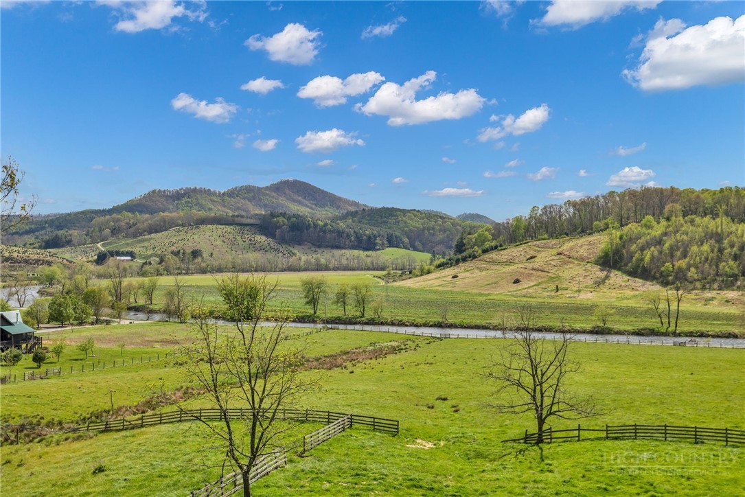 1819 Fulton Reeves Road