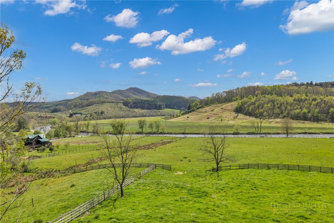 1819 Fulton Reeves Road