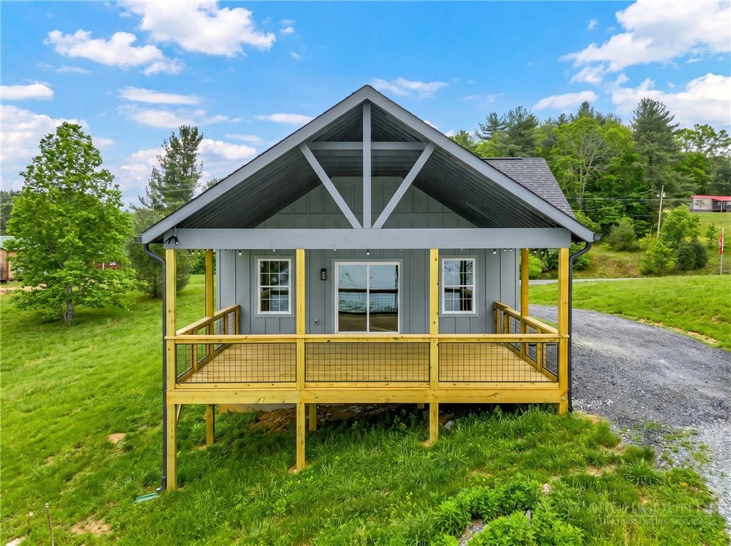 309 Church Meadows Way