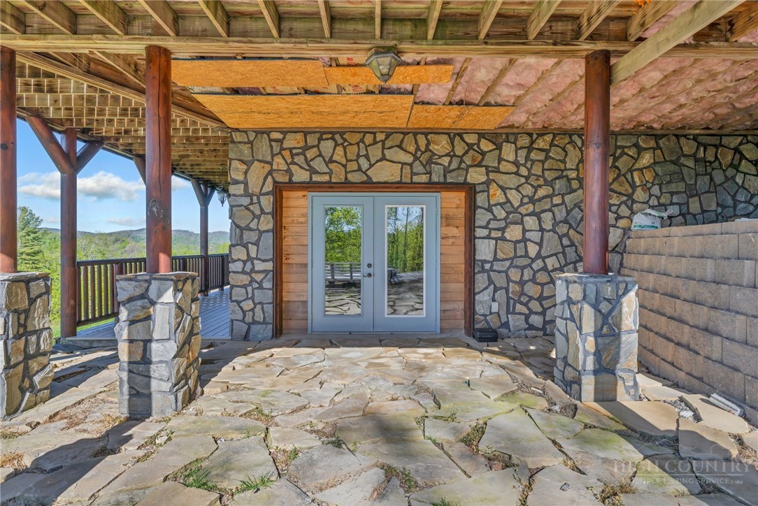 5939 Big Laurel Road