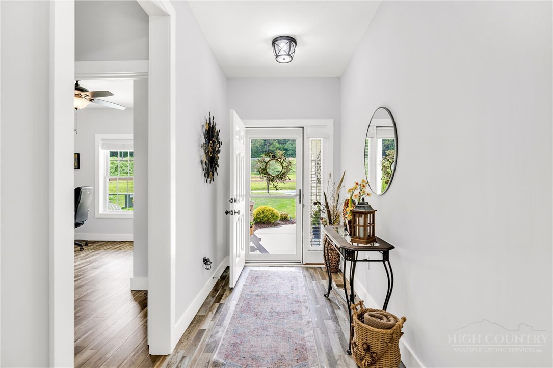 209 W Evergreen Street