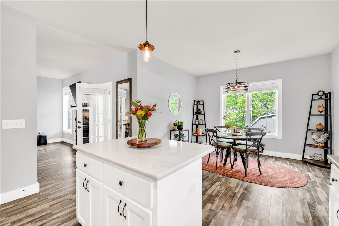 209 W Evergreen Street