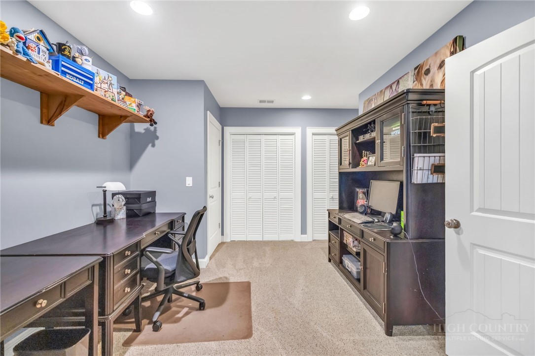 840 & 492 Chenault Road