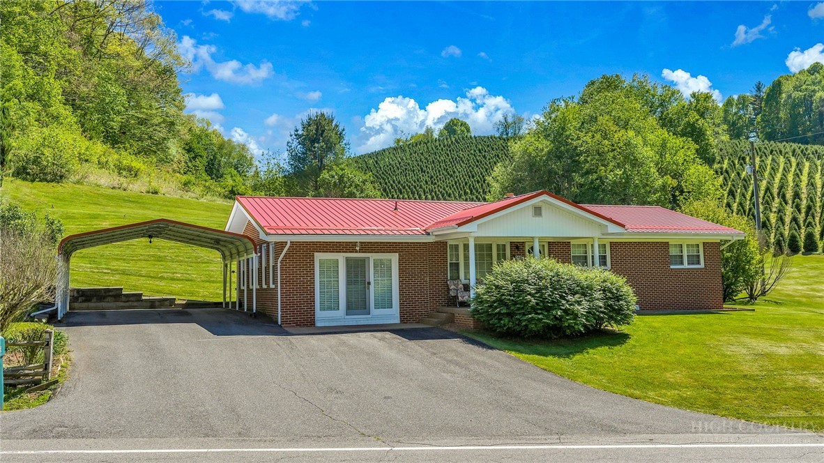 346 Piney Creek Road