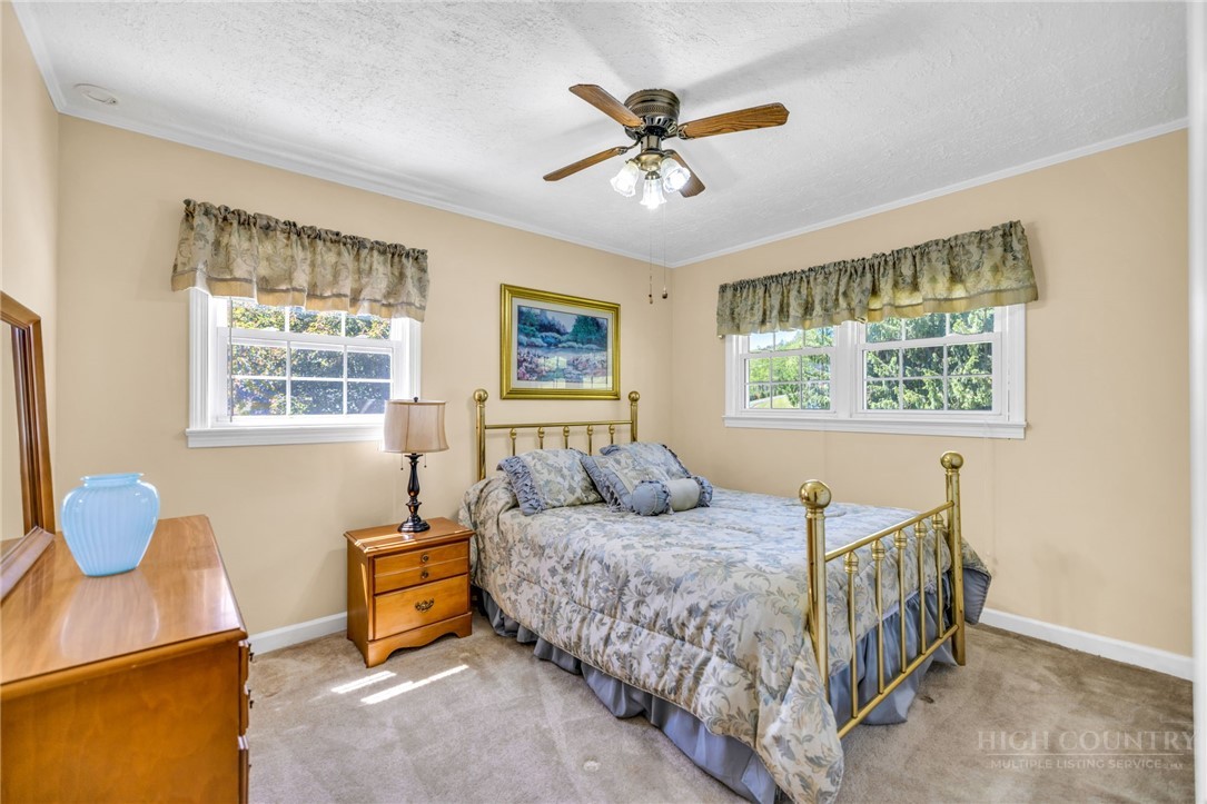 346 Piney Creek Road