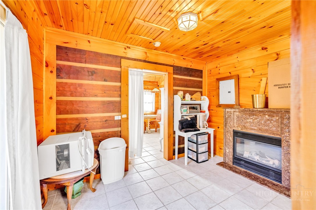 1451 Elliott Road