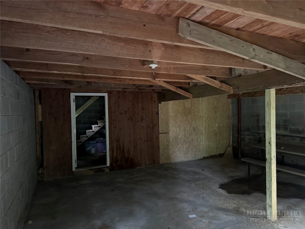 213 Autumn Lane