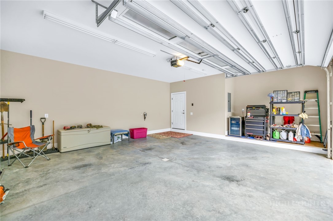 261 Vine Street