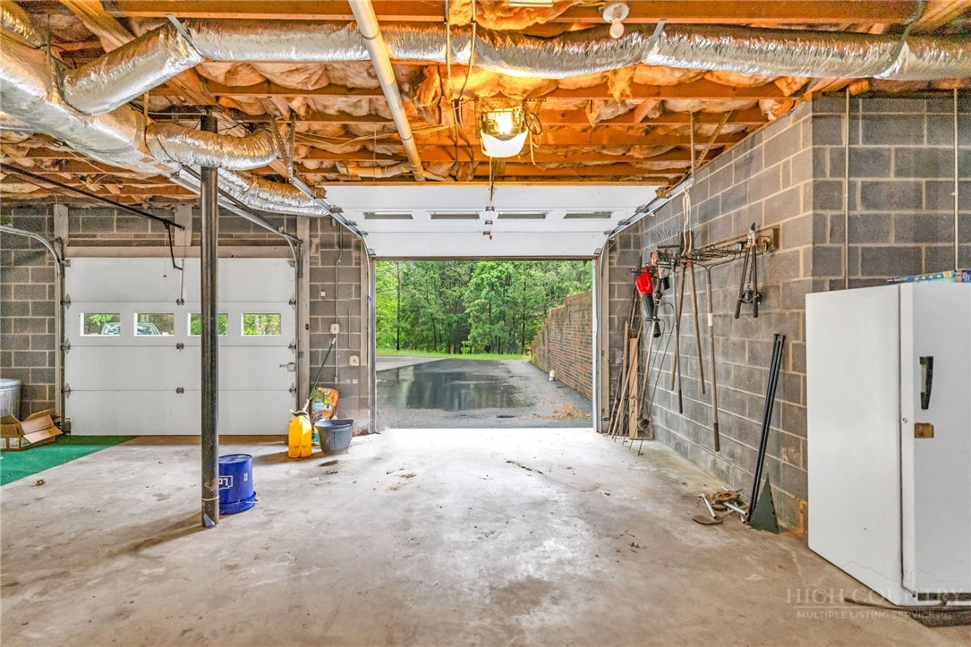 1142 Hartzog Ford Road