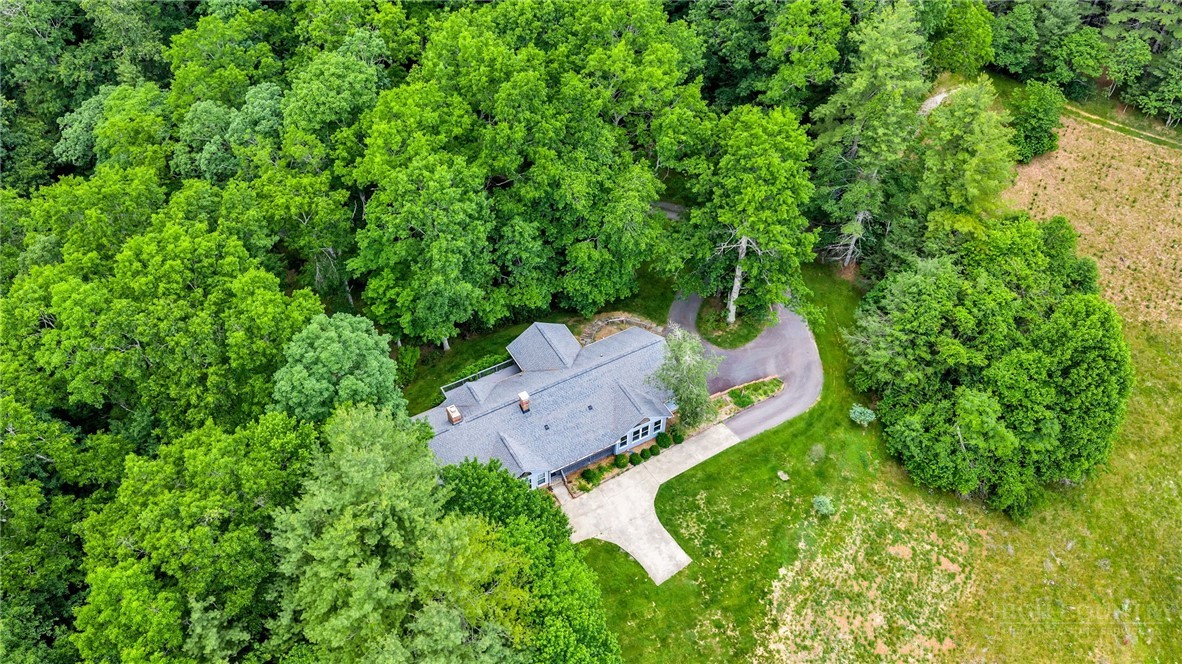 1142 Hartzog Ford Road