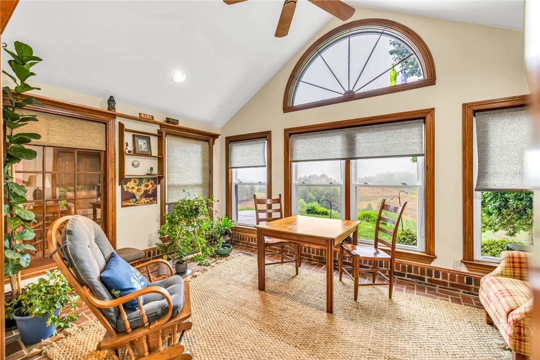 1142 Hartzog Ford Road