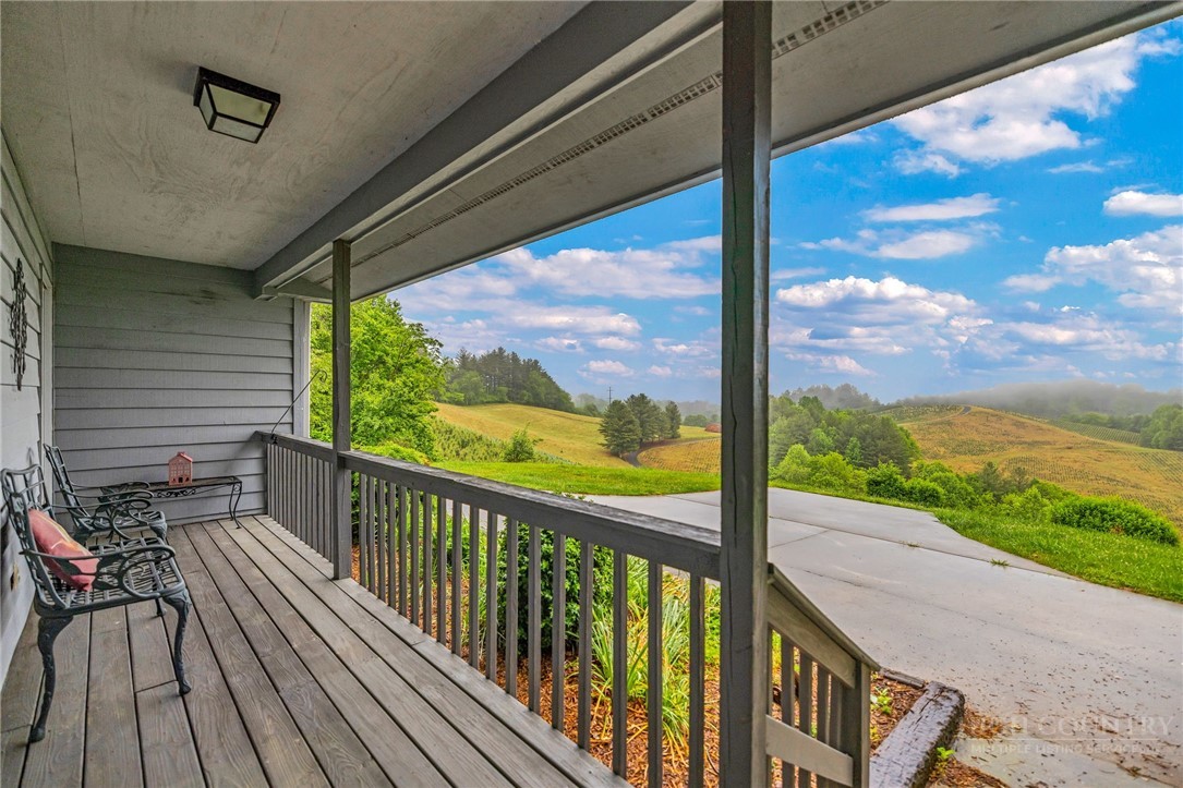 1142 Hartzog Ford Road