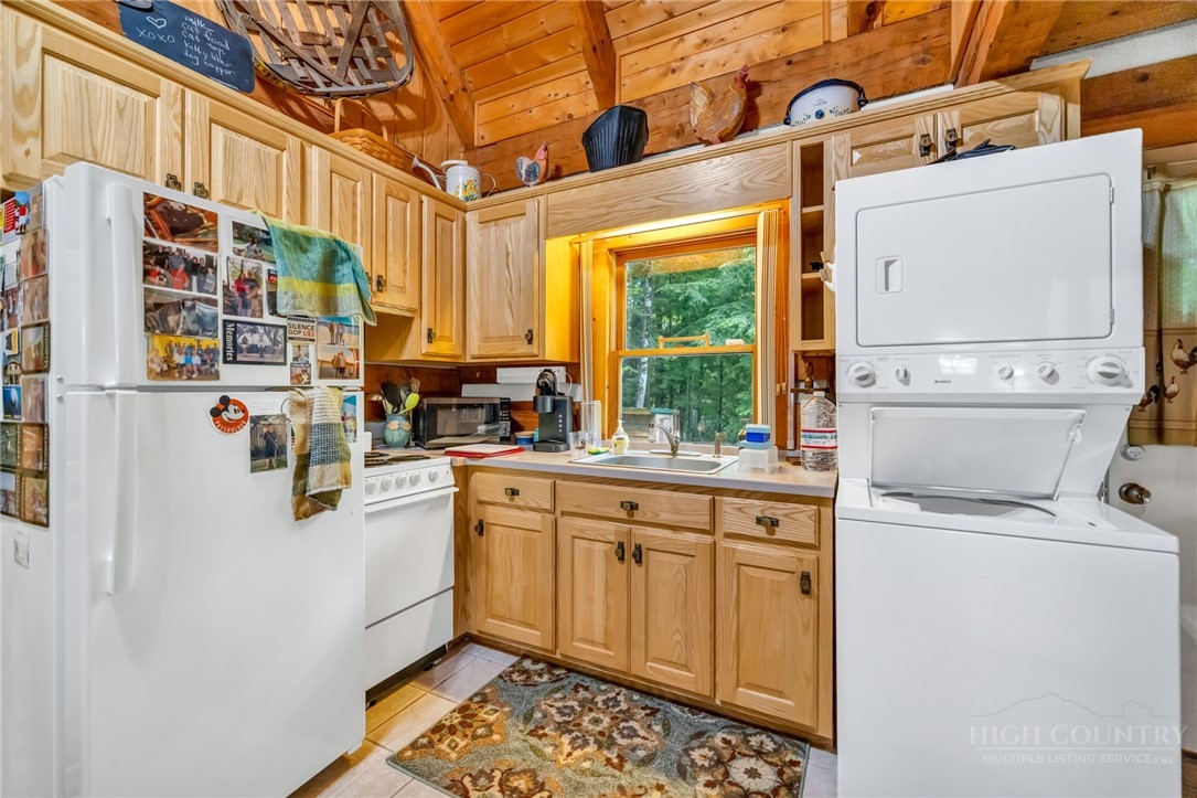 638 Riverwood Trail