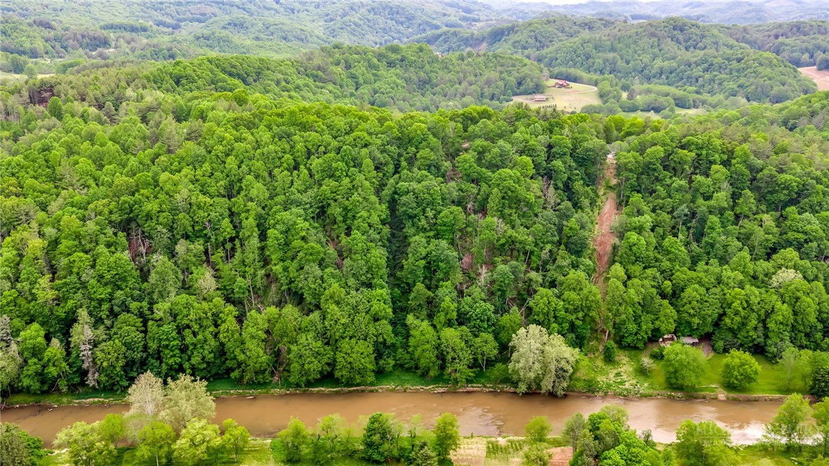 638 Riverwood Trail