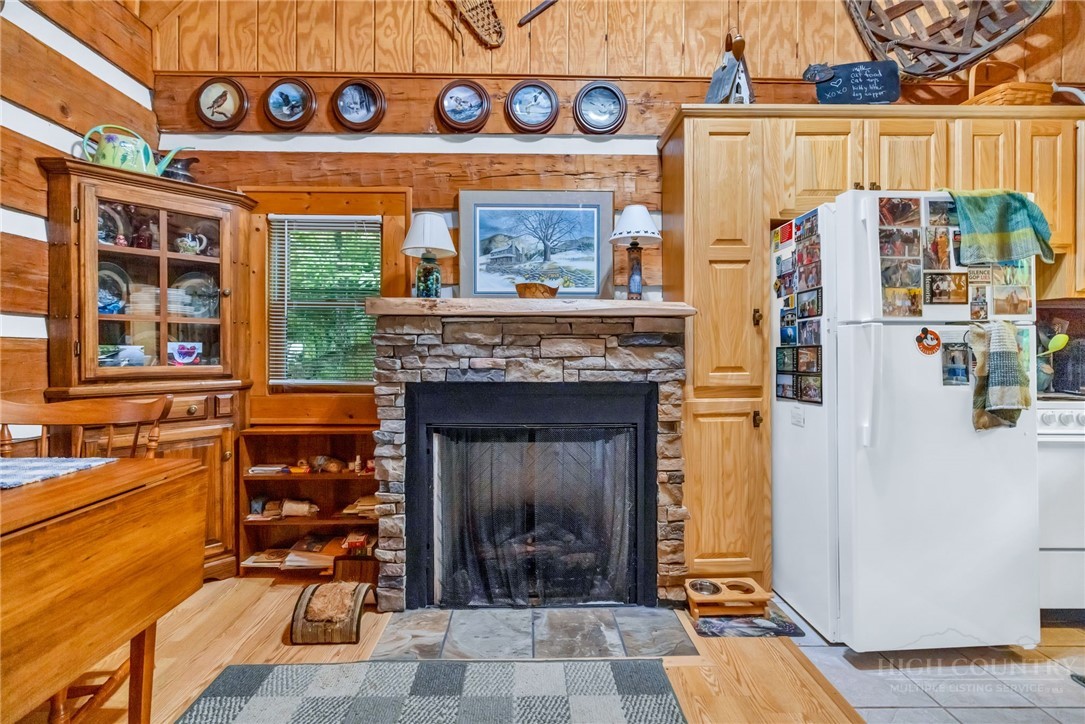 638 Riverwood Trail