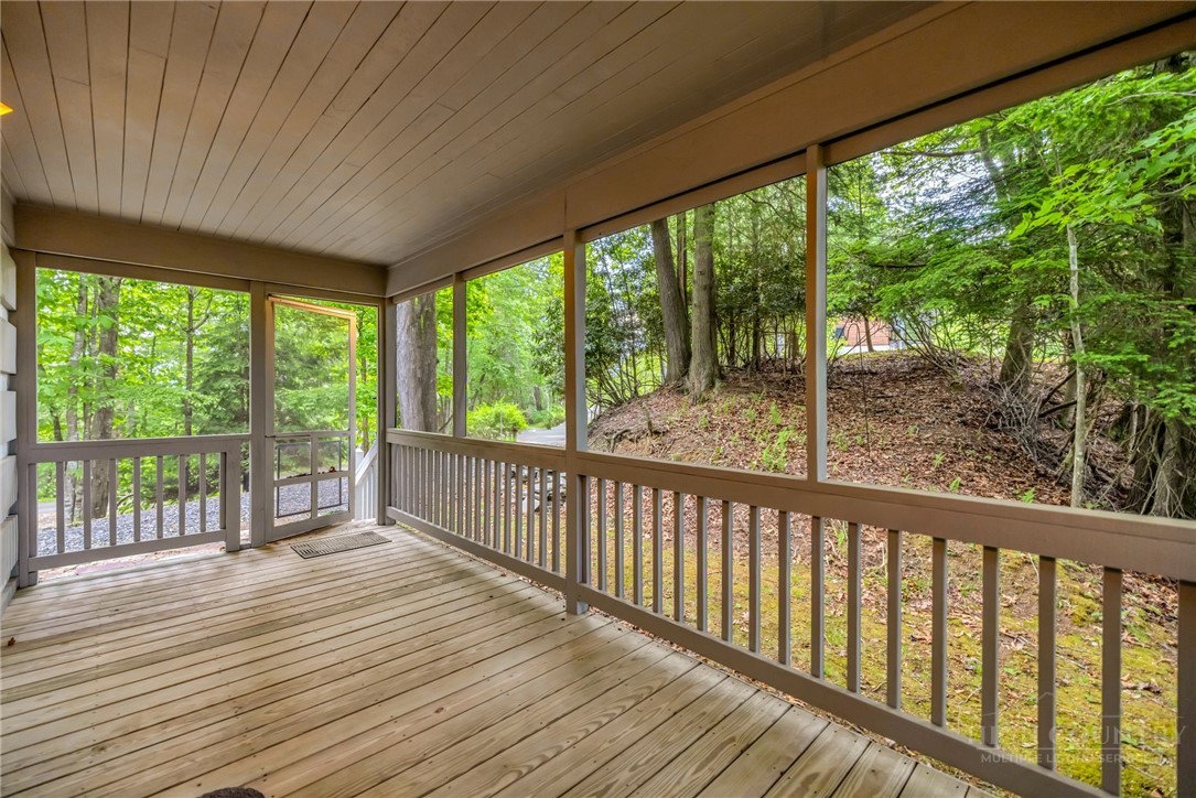 638 Riverwood Trail