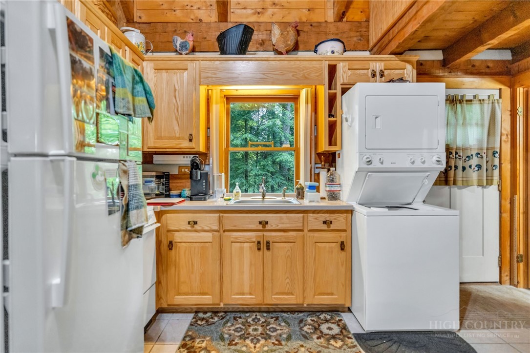 638 Riverwood Trail