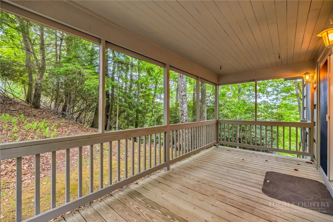 638 Riverwood Trail