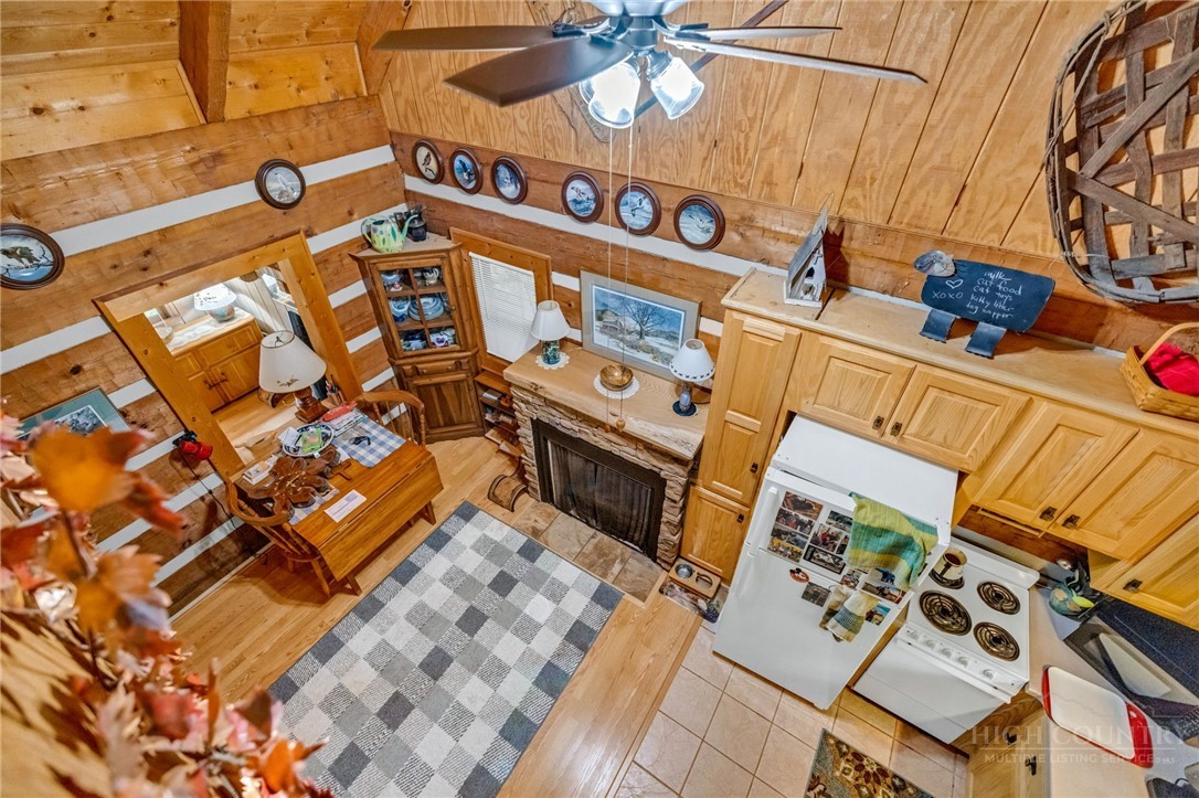 638 Riverwood Trail