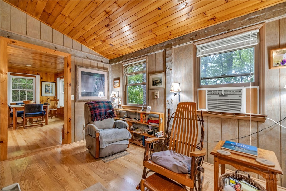 638 Riverwood Trail
