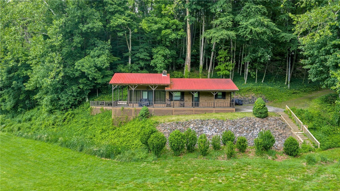 380 W Deep Ford Road