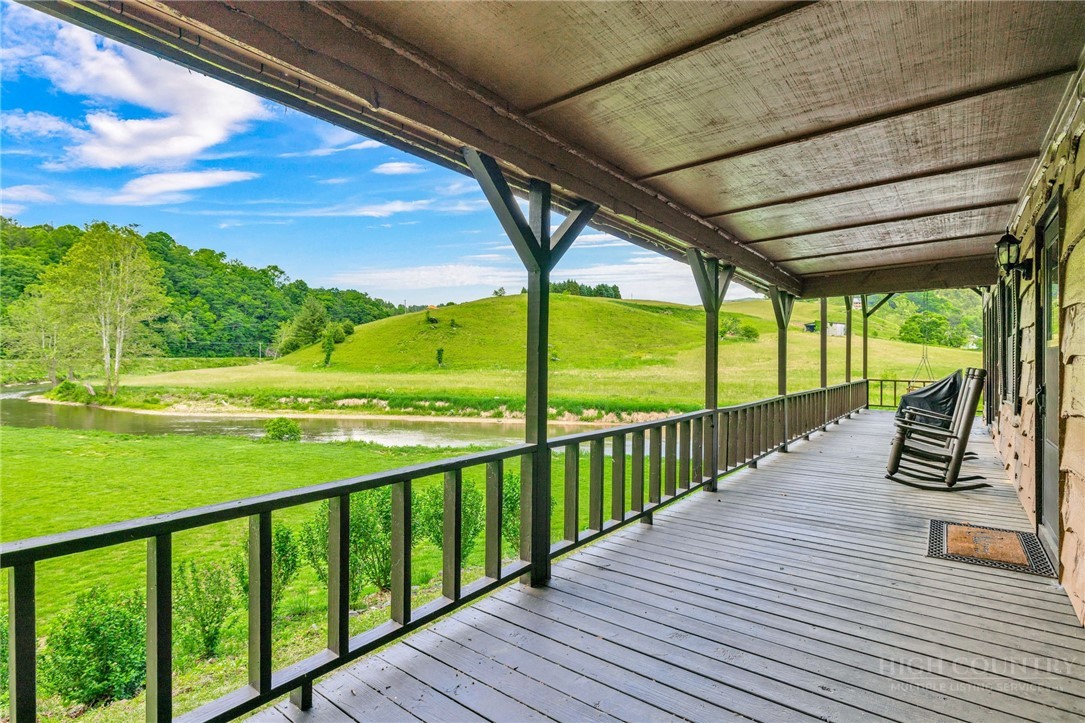 380 W Deep Ford Road