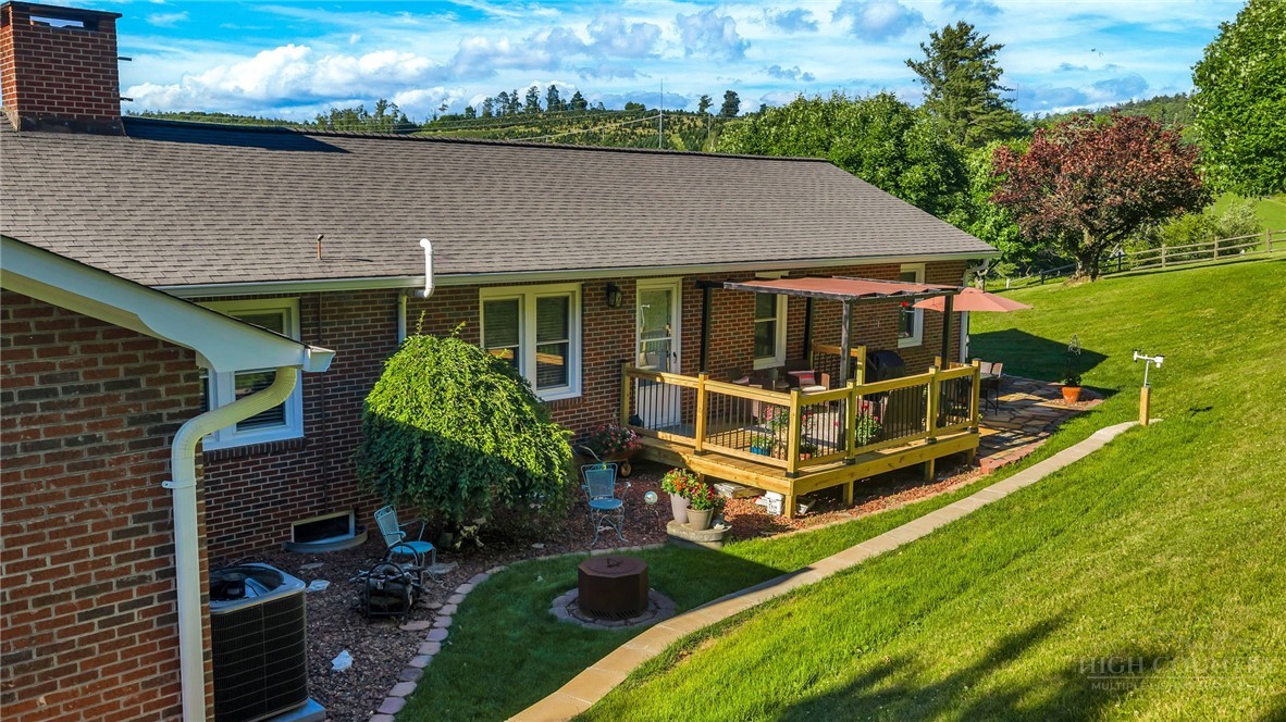 201 Reno Road