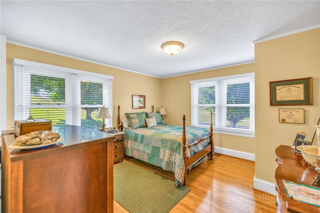 201 Reno Road