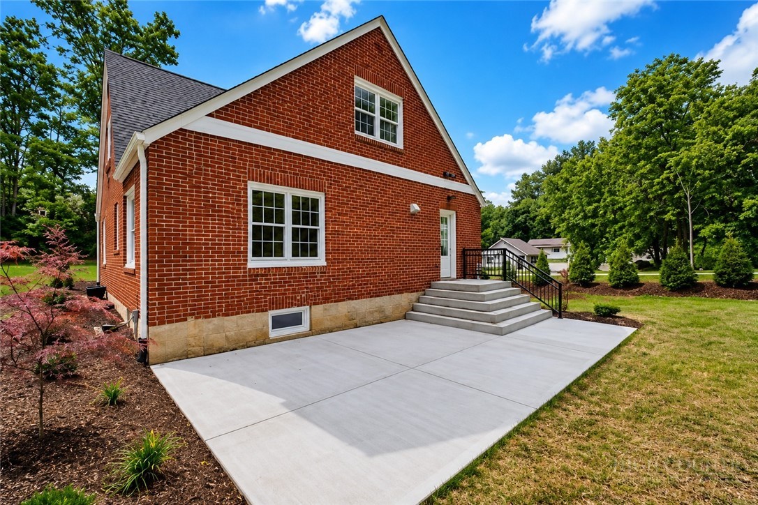 114 Speaks Road