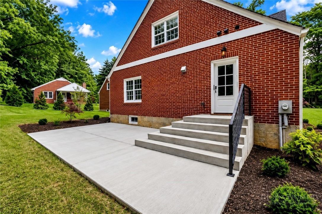 114 Speaks Road