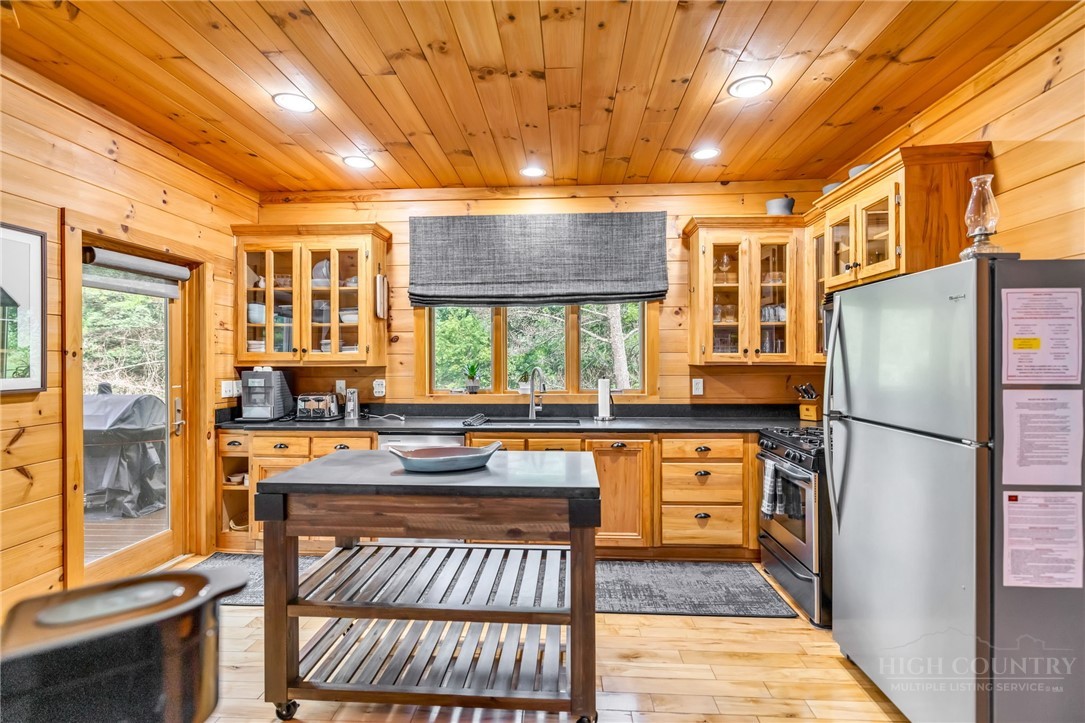 309 Flint River Drive