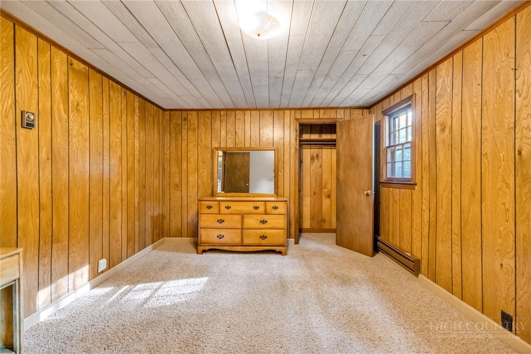 1092 Hartzog Ford Road