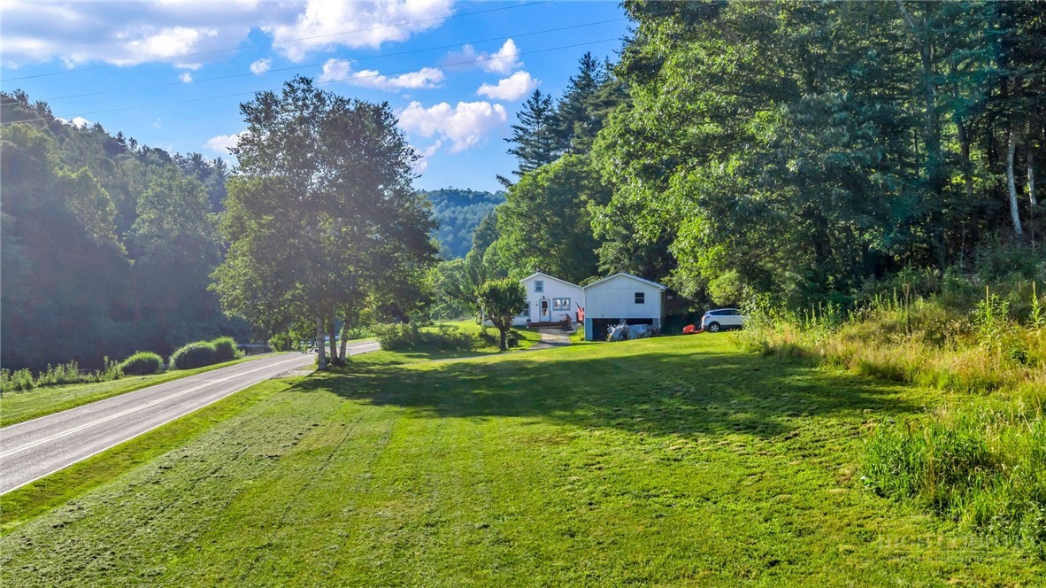 1092 Hartzog Ford Road