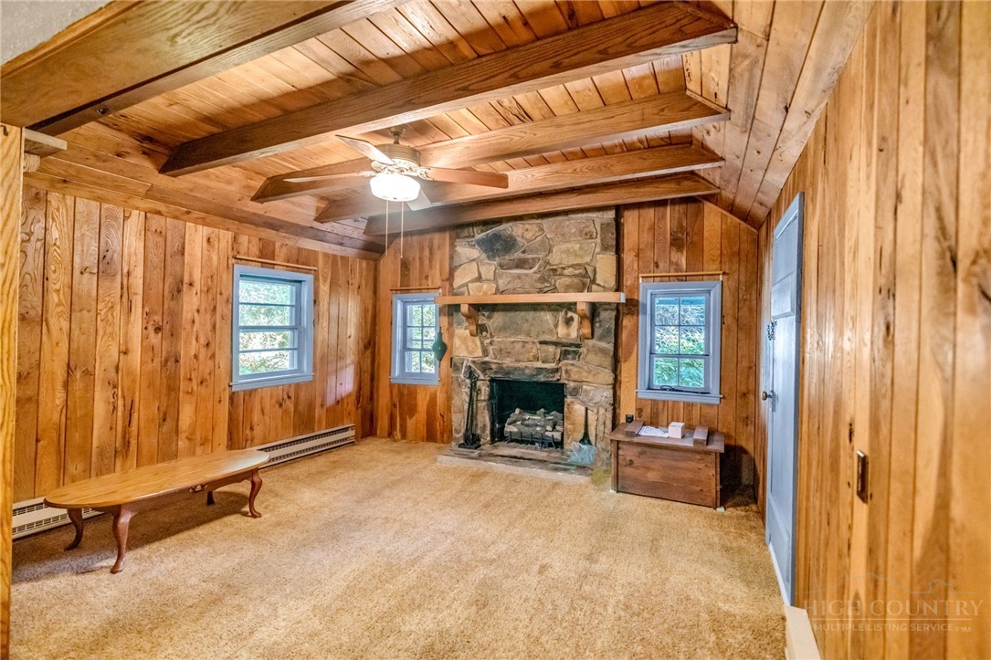 1092 Hartzog Ford Road