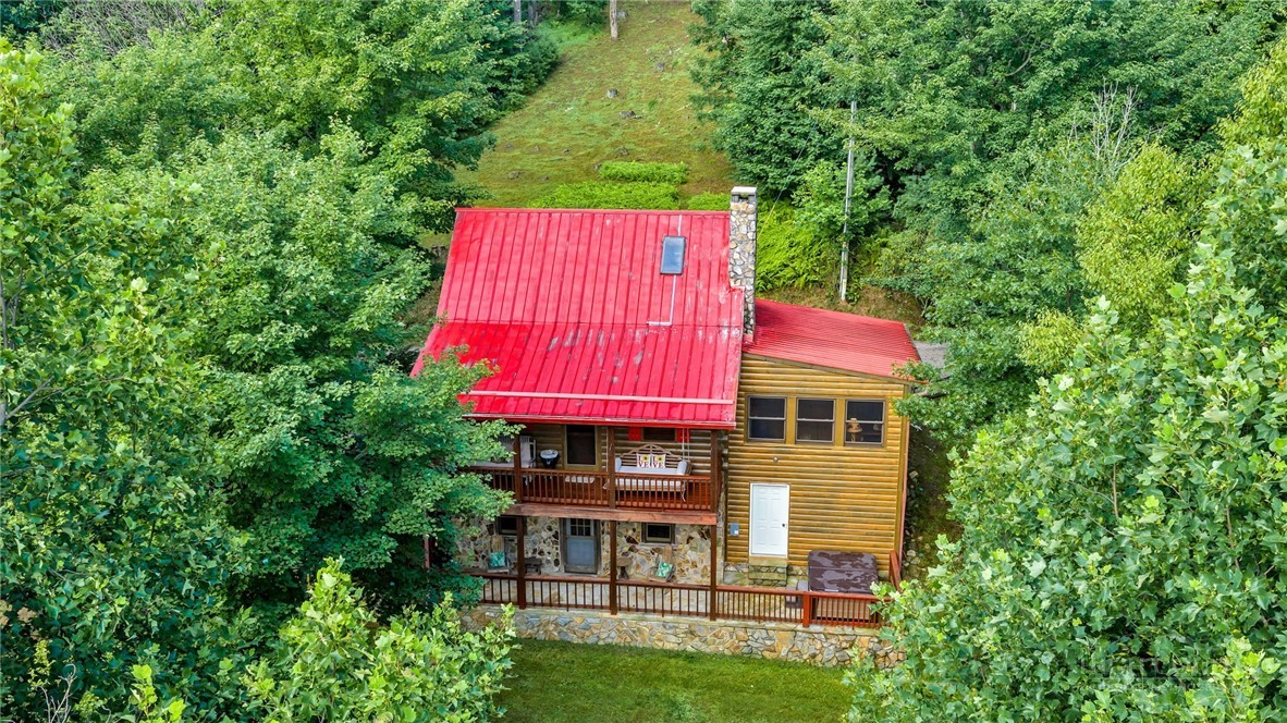 219 Ravenwood Drive
