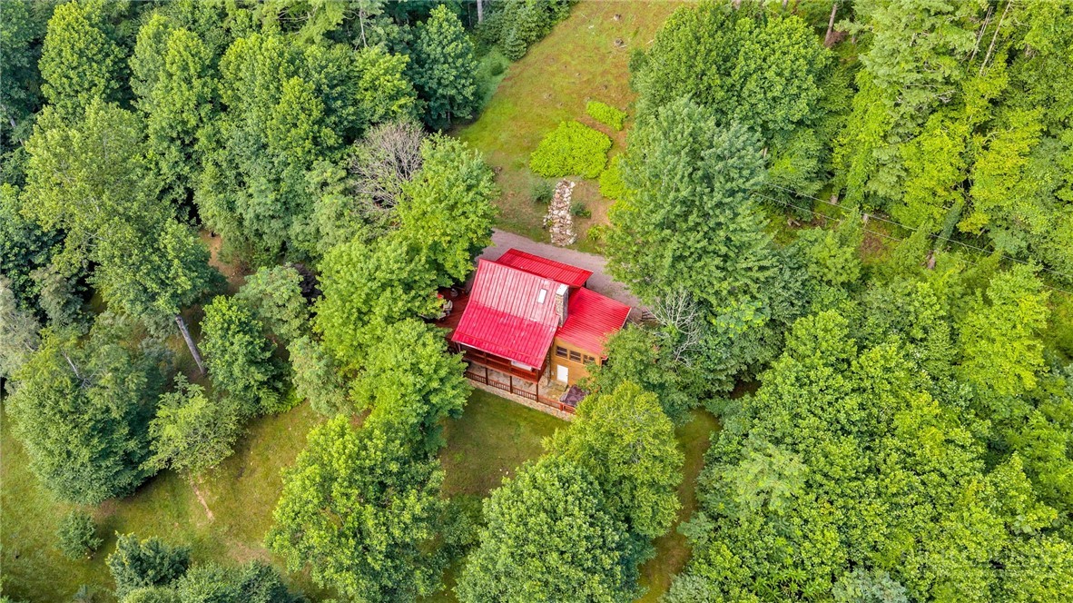 219 Ravenwood Drive