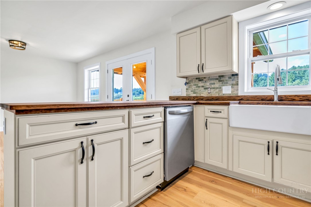 275 Grover Howell Road