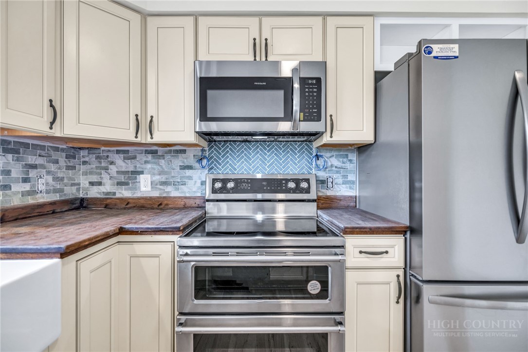 275 Grover Howell Road