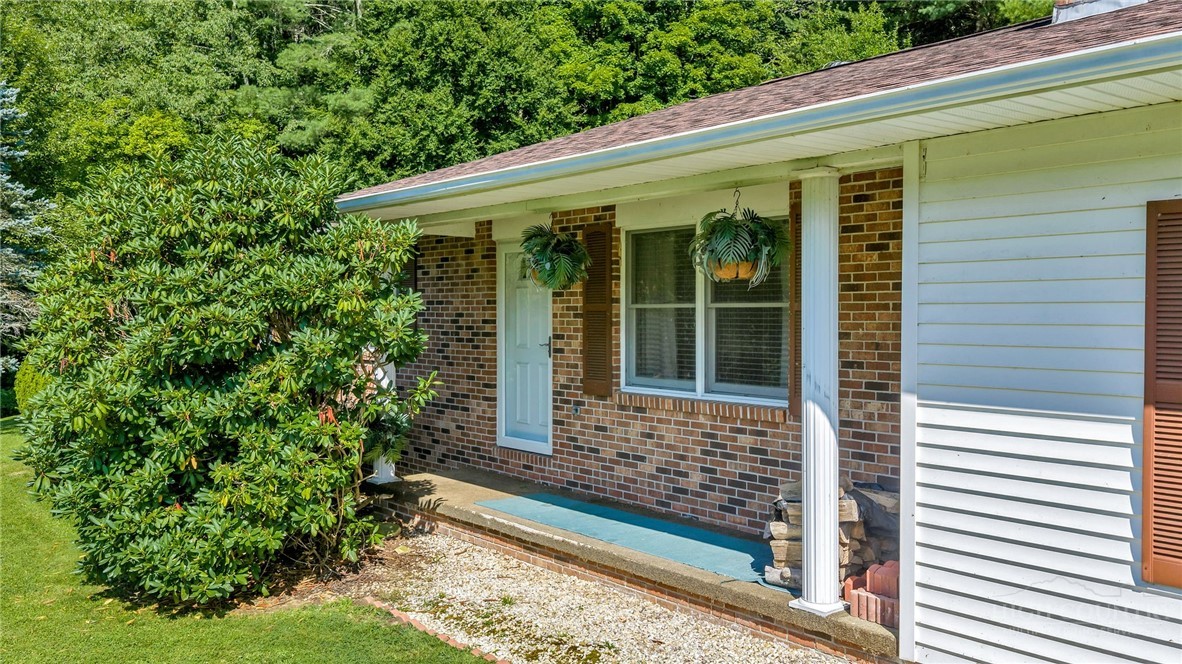 420 Roaring Fork Road