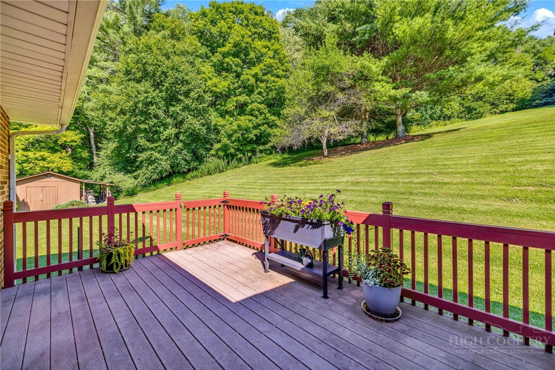 420 Roaring Fork Road