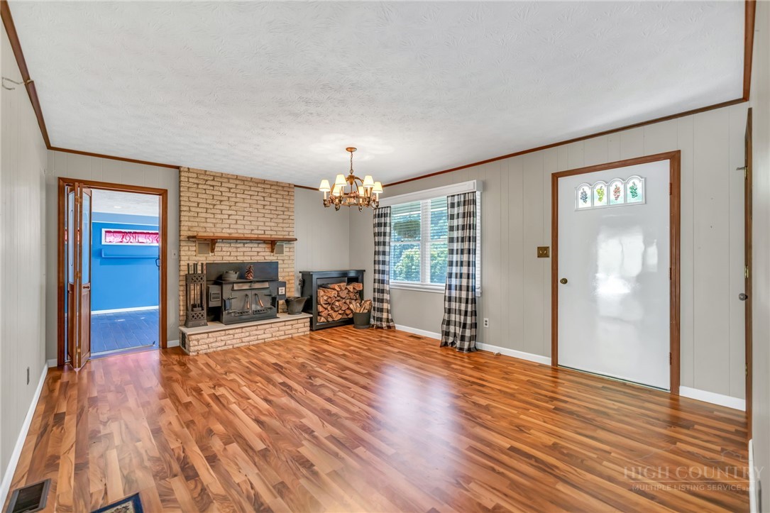420 Roaring Fork Road