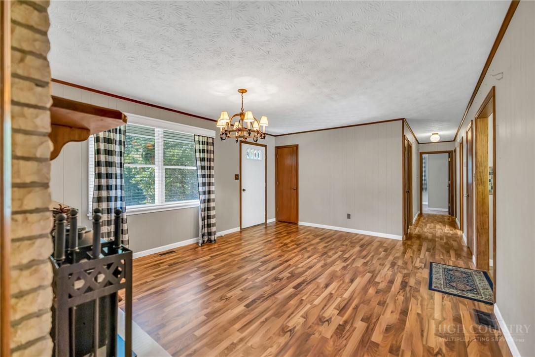 420 Roaring Fork Road