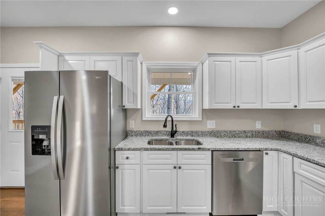 360 Laurel Lane