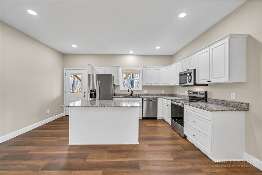 360 Laurel Lane