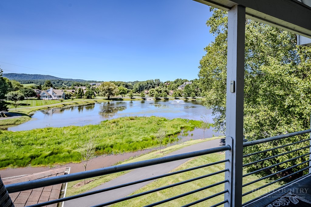 342 Birkdale Ridge